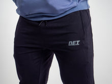 Load image into Gallery viewer, PERFORMANCE JOGGER